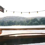 Flottante Avec Terrasse Pour 4 Pers. A - Api-1-52-1739 Beauchamps (Somme)