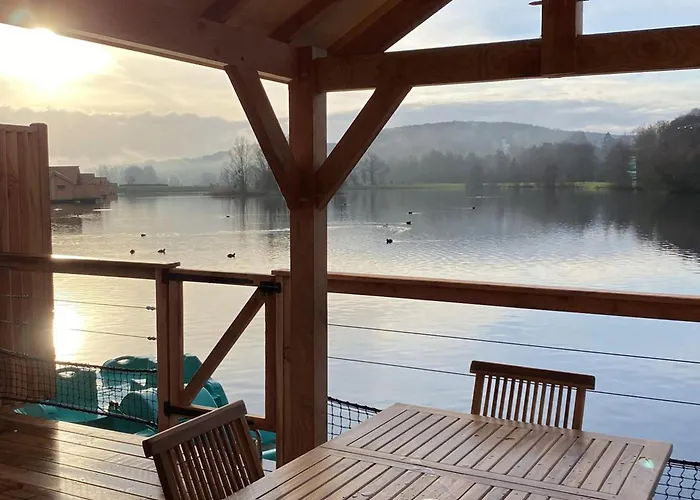 Flottante Avec Terrasse Pour 4 Pers. A - Api-1-52-1739 *