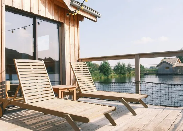 Flottante Avec Terrasse Pour 4 Pers. A - Api-1-52-1739 Beauchamps (Somme)