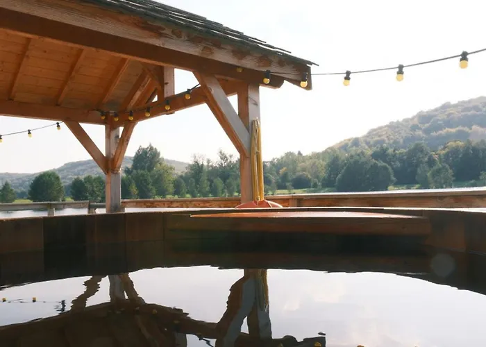 Flottante Avec Terrasse Pour 4 Pers. A - Api-1-52-1739 *