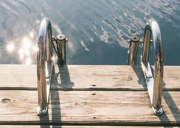 Flottante Avec Terrasse Pour 4 Pers. A - Api-1-52-1739 Campingplatz Beauchamps (Somme)